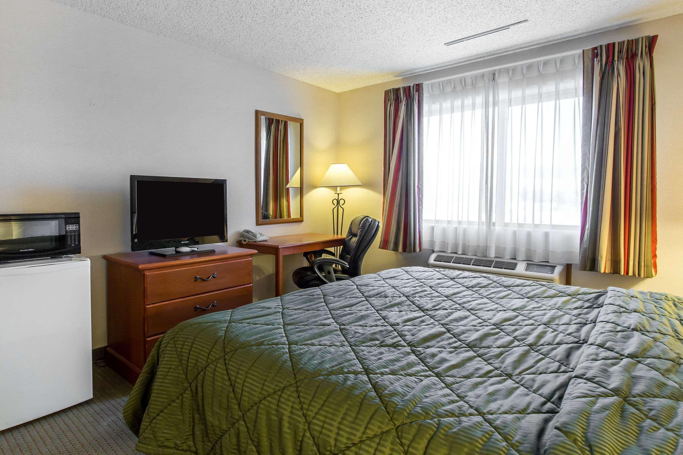 Quality Inn Delta Gateway To Rocky Mountains Ngoại thất bức ảnh