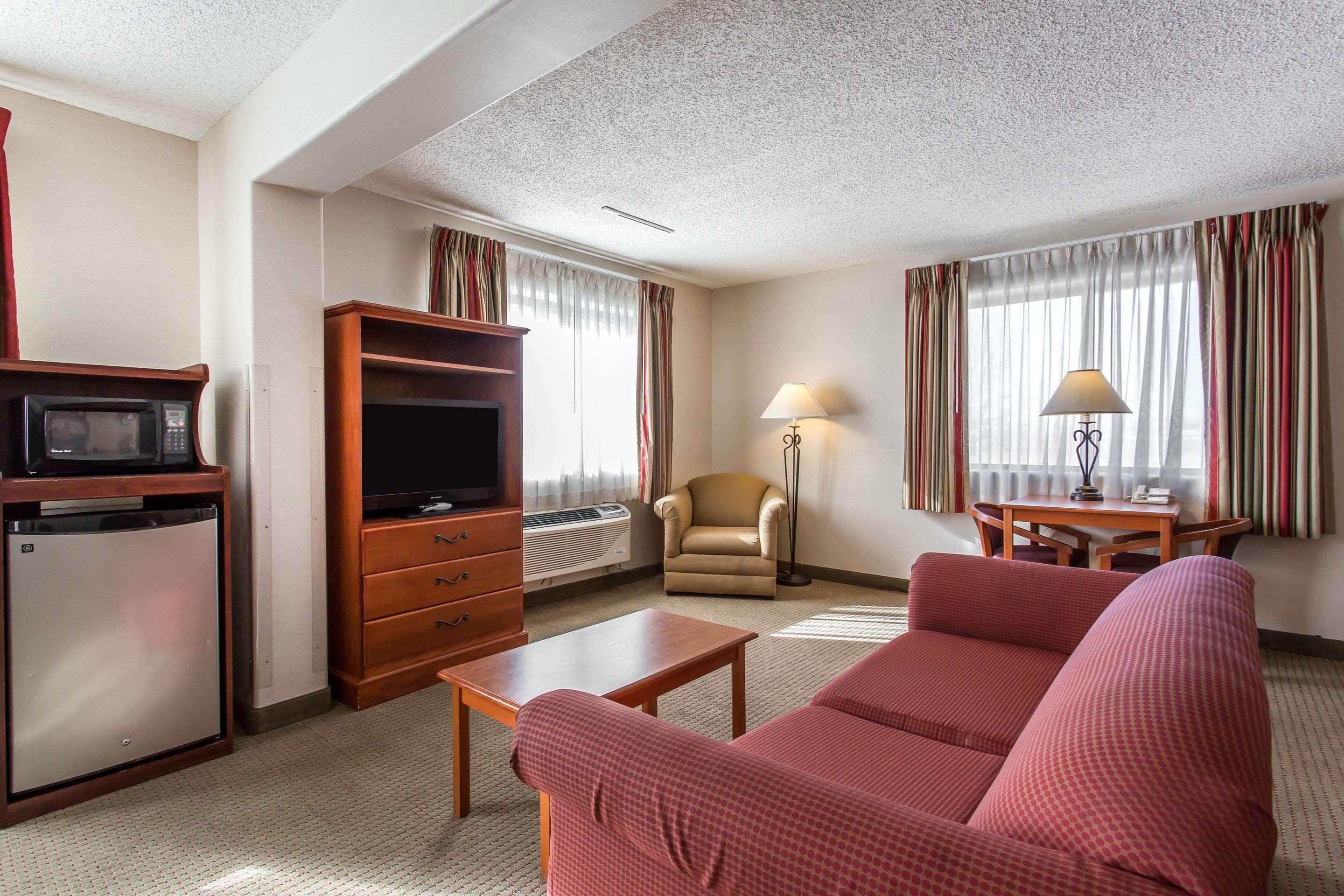 Quality Inn Delta Gateway To Rocky Mountains Ngoại thất bức ảnh